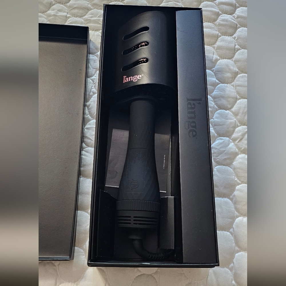 L'ange Hair Le Volume Elevé 65MM 2-in-1 Titanium Brush Dryer, 3 Heat Settings